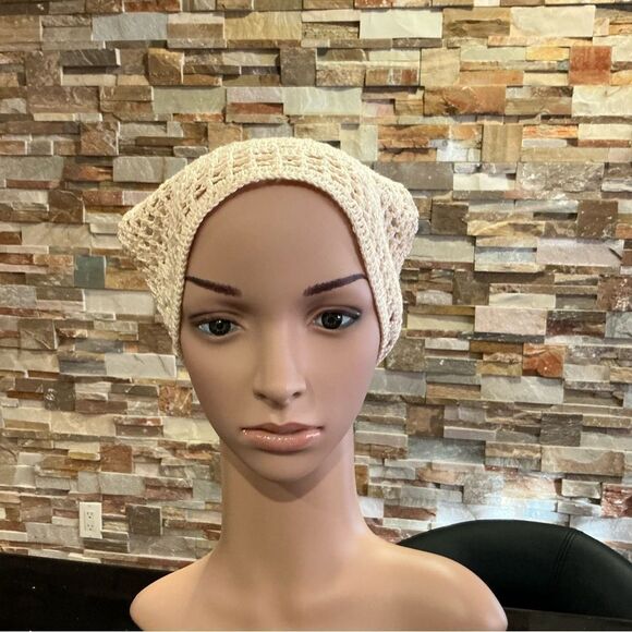 Crochet Beige Bandana - Picture 1 of 7